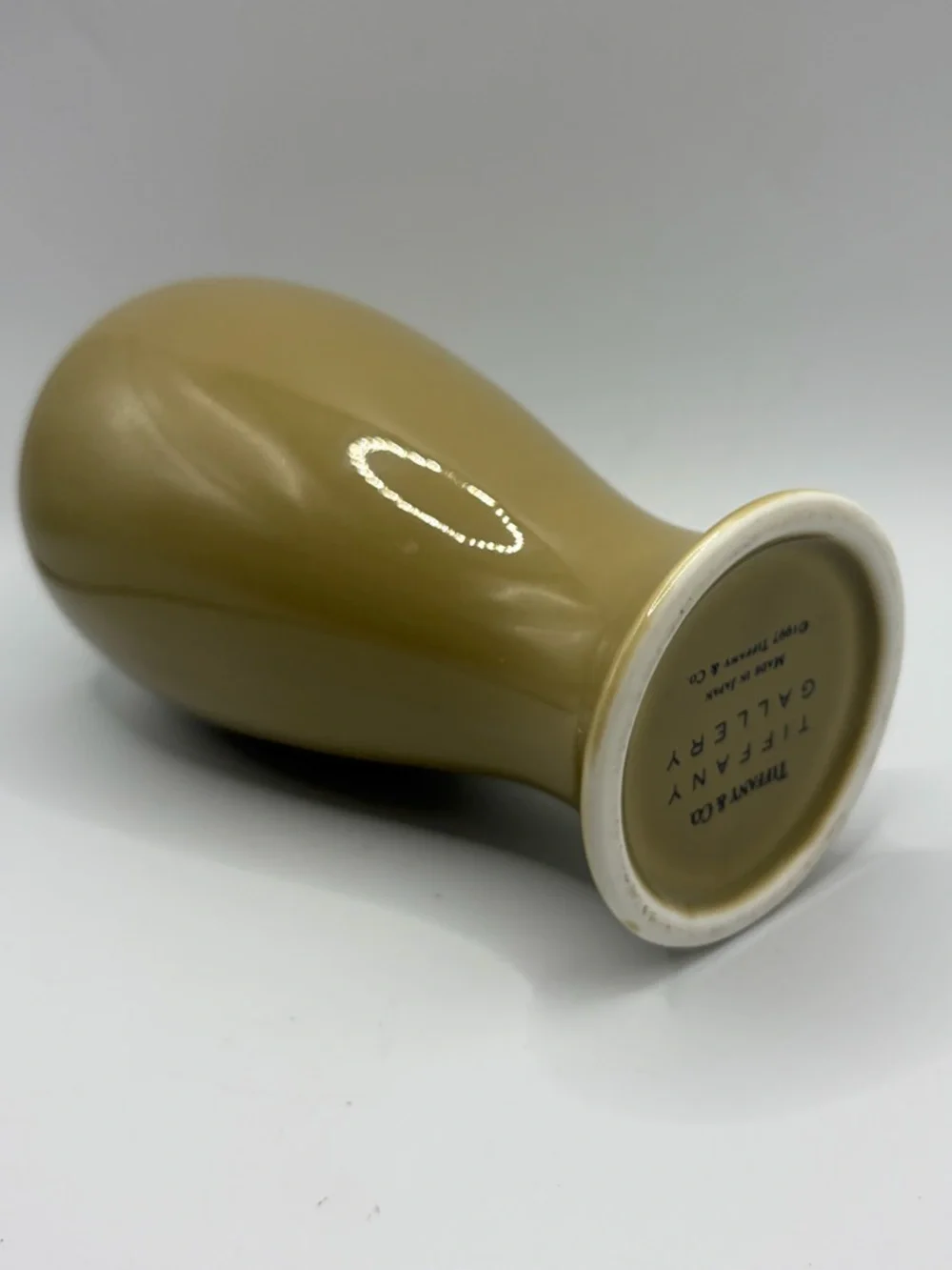 1997 Tiffany & Co. Vintage Tiffany Gallery Collection Glazed Ceramic Vase Vessel